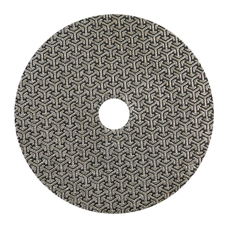 Electroplated diamond polishing pad